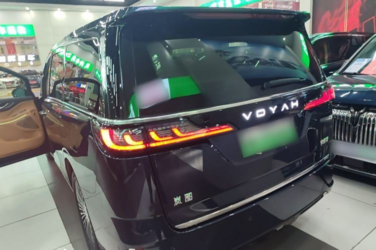 Used VOYAH Dream 2025 PHEV Four-Wheel-Drive Flagship Kunpeng Edition Rear Left 45 Deg