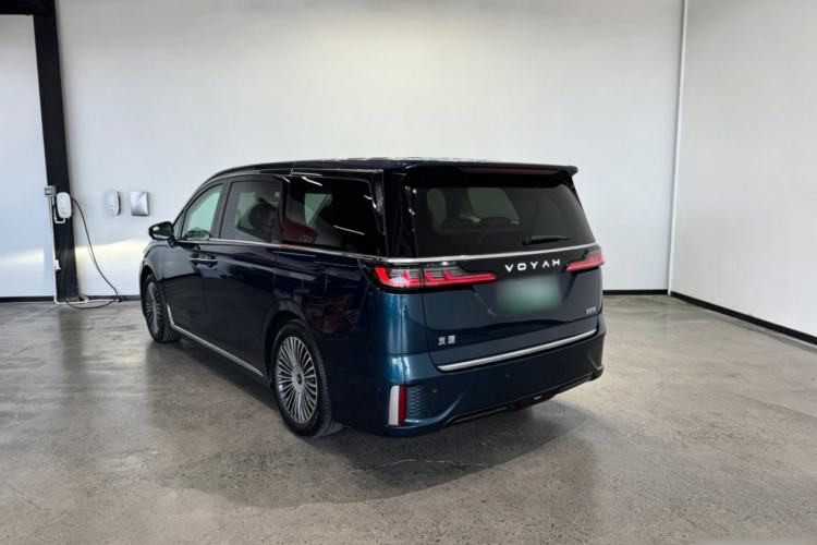 Used VOYAH Dream 2025 PHEV Four-Wheel-Drive Flagship Kunpeng Edition Rear Left 45 Deg