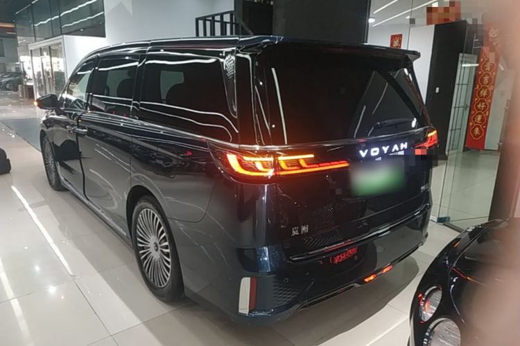 Used VOYAH Dream 2025 PHEV Four-Wheel-Drive Flagship Kunpeng Edition Rear Left 45 Deg