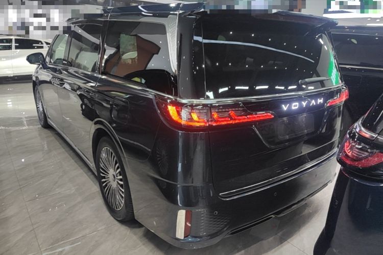 Used VOYAH Dream 2025 PHEV Four-Wheel-Drive Flagship Kunpeng Edition Rear Left 45 Deg