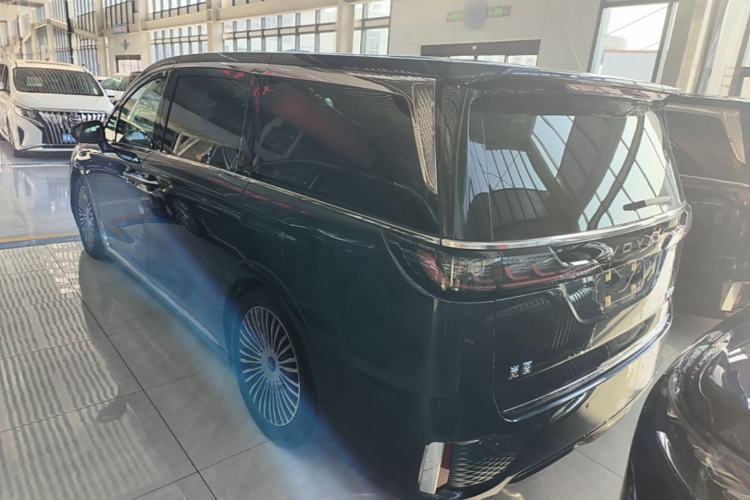 Used VOYAH Dream 2025 PHEV Four-Wheel-Drive Flagship Kunpeng Edition Rear Left 45 Deg