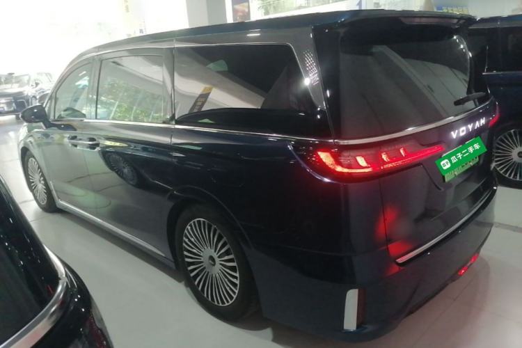 Used VOYAH Dream 2025 PHEV Four-Wheel-Drive Flagship Kunpeng Edition Rear Left 45 Deg