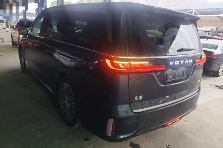 Used VOYAH Dream 2025 PHEV Four-Wheel-Drive Flagship Kunpeng Edition Rear Left 45 Deg