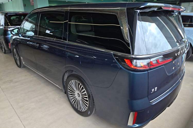 Used VOYAH Dream 2025 PHEV Four-Wheel Drive Prestige Kunpeng Edition Rear Left 45 Deg