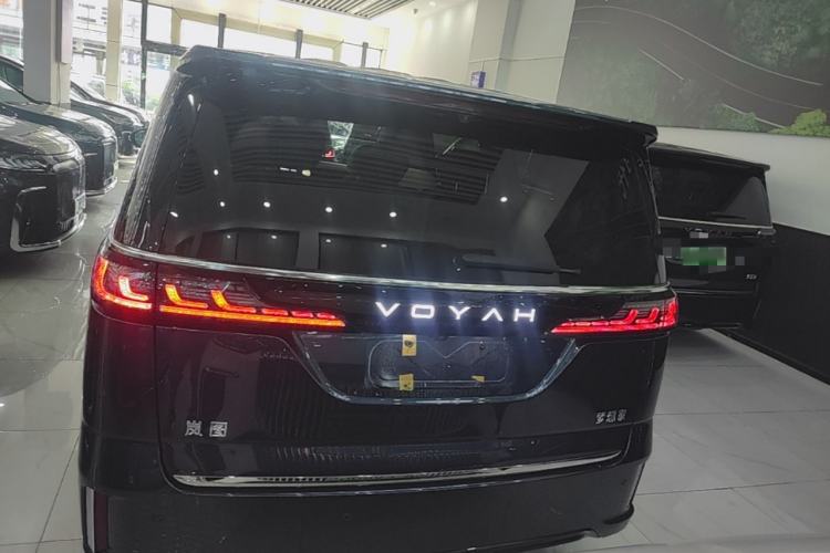 Used VOYAH Dream 2025 PHEV Four-Wheel Drive Excellence Qiankun Edition Rear
