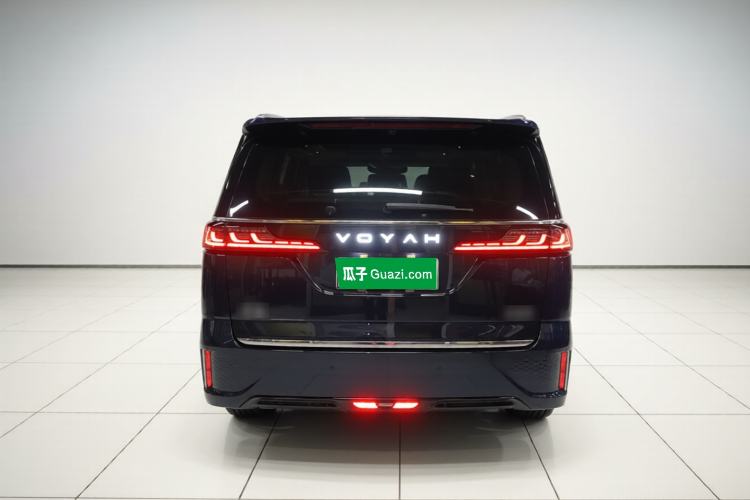 Used VOYAH Dream 2025 PHEV Four-Wheel Drive Prestige Qiankun Edition Rear