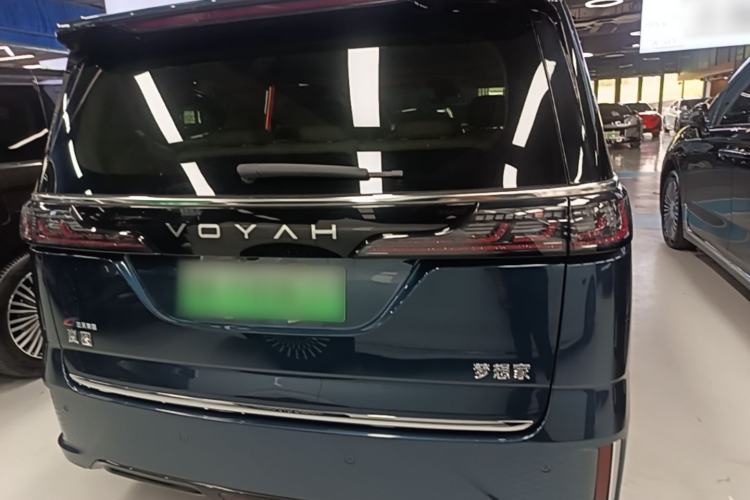 Used VOYAH Dream 2025 PHEV Four-Wheel-Drive Flagship Kunpeng Edition Rear