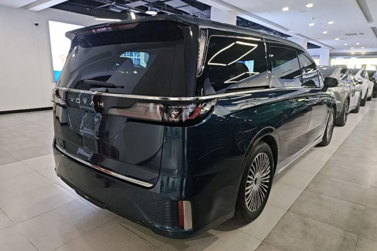 Used VOYAH Dream 2025 PHEV Four-Wheel-Drive Flagship Kunpeng Edition Rear Right 45 Deg