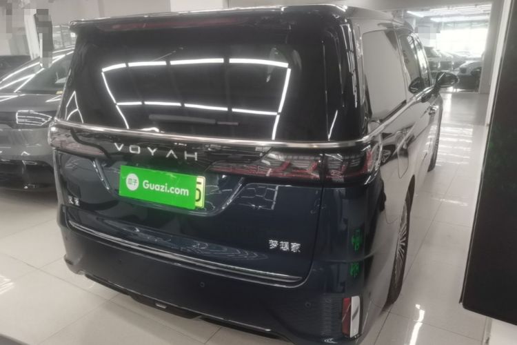 Used VOYAH Dream 2025 PHEV Four-Wheel-Drive Flagship Kunpeng Edition Rear Right 45 Deg