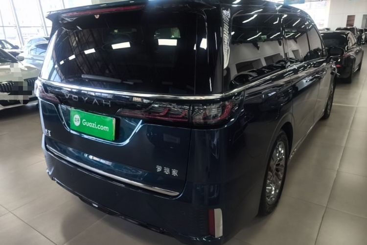 Used VOYAH Dream 2025 PHEV Four-Wheel-Drive Flagship Version – Qiankun Edition Rear Right 45 Deg