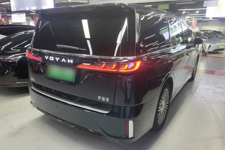 Used VOYAH Dream 2025 PHEV Four-Wheel Drive Prestige Kunpeng Edition Rear Right 45 Deg