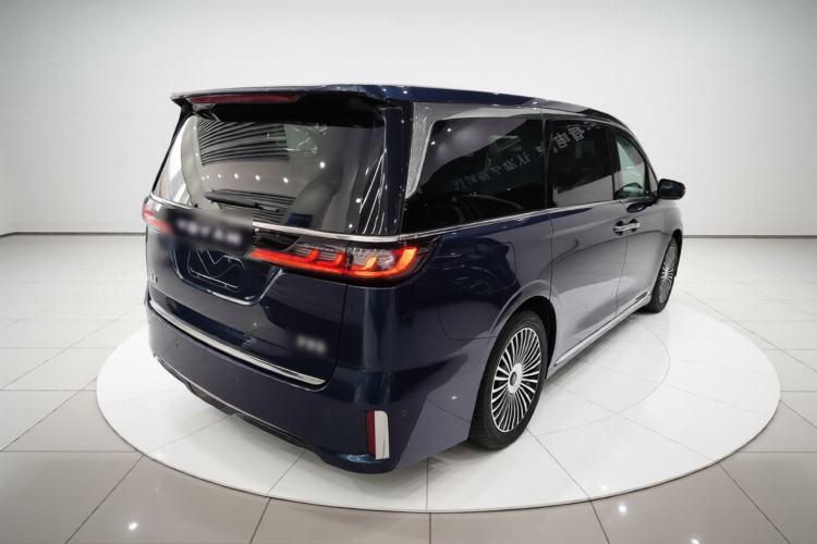 Used VOYAH Dream 2025 PHEV Four-Wheel-Drive Flagship Kunpeng Edition Rear Right 45 Deg