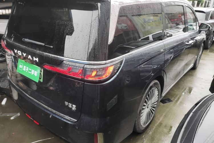 Used VOYAH Dream 2025 PHEV Four-Wheel-Drive Flagship Kunpeng Edition Rear Right 45 Deg