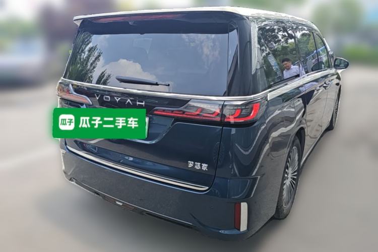 Used VOYAH Dream 2025 PHEV Four-Wheel-Drive Flagship Version – Qiankun Edition Rear Right 45 Deg
