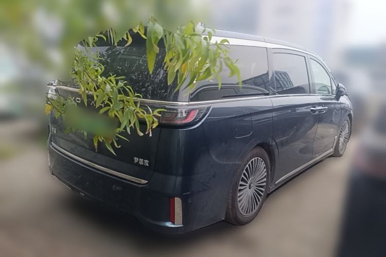 Used VOYAH Dream 2025 PHEV Four-Wheel-Drive Flagship Kunpeng Edition Rear Right 45 Deg