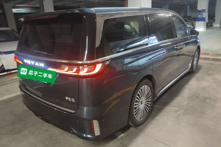 Used VOYAH Dream 2025 PHEV Four-Wheel-Drive Flagship Kunpeng Edition Rear Right 45 Deg