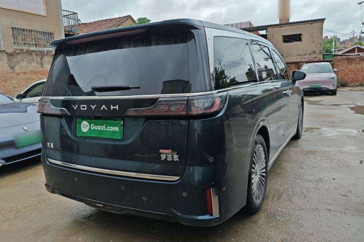 Used VOYAH Dream 2025 PHEV Four-Wheel Drive Prestige Kunpeng Edition Rear Right 45 Deg