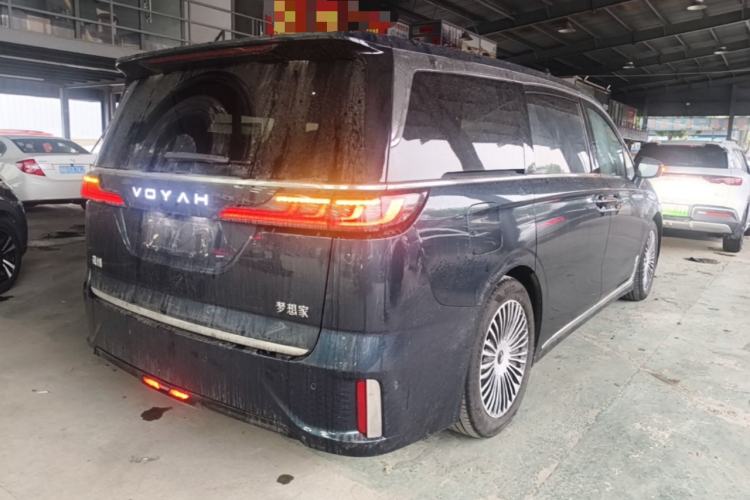 Used VOYAH Dream 2025 PHEV Four-Wheel-Drive Flagship Kunpeng Edition Rear Right 45 Deg
