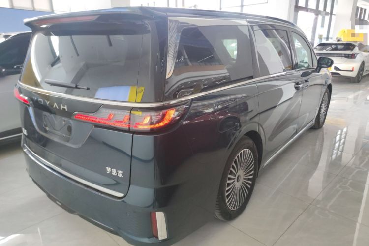 Used VOYAH Dream 2025 PHEV Four-Wheel-Drive Flagship Kunpeng Edition Rear Right 45 Deg