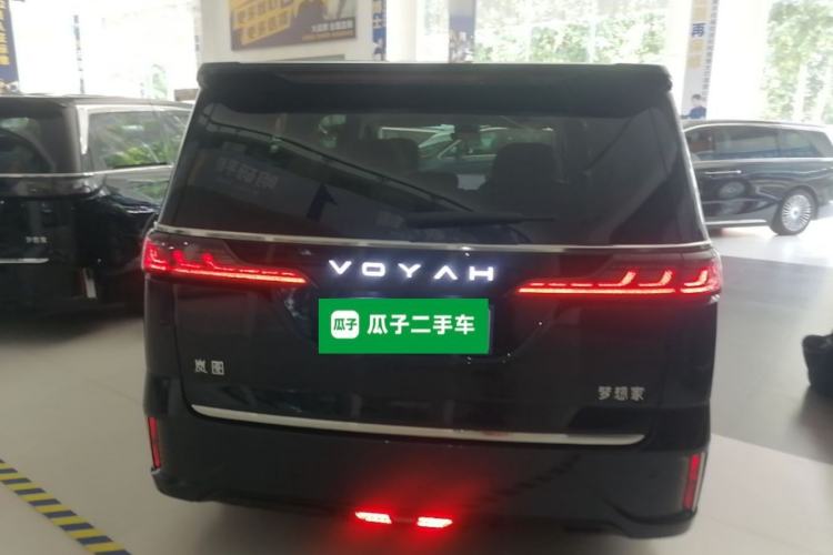 Used VOYAH Dream 2025 PHEV Four-Wheel-Drive Flagship Kunpeng Edition Rear