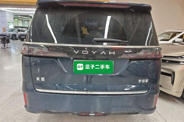 Used VOYAH Dream 2025 PHEV Four-Wheel Drive Prestige Kunpeng Edition Rear
