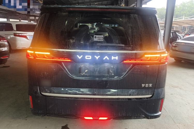 Used VOYAH Dream 2025 PHEV Four-Wheel-Drive Flagship Kunpeng Edition Rear