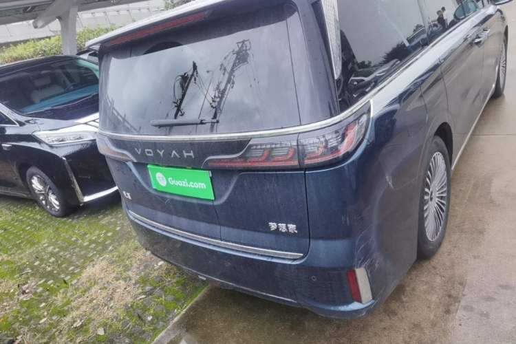 Used VOYAH Dream 2025 PHEV Four-Wheel-Drive Flagship Kunpeng Edition Rear