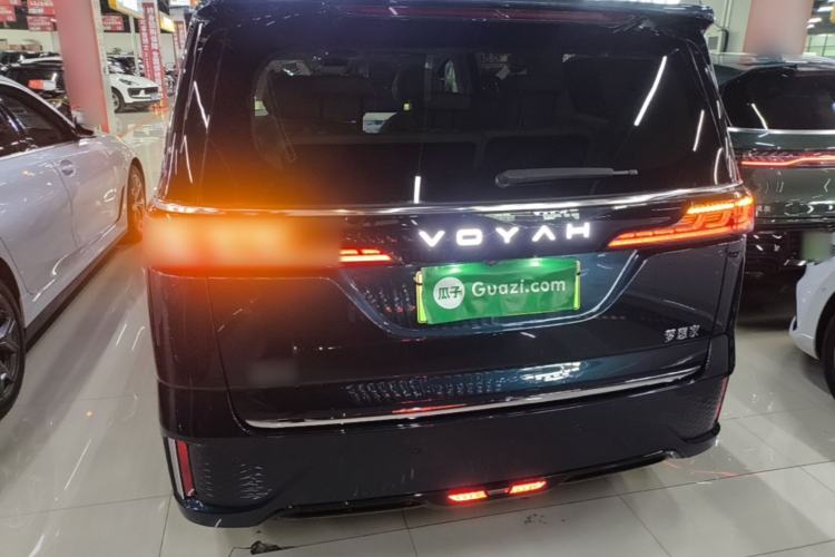 Used VOYAH Dream 2025 PHEV Four-Wheel-Drive Flagship Kunpeng Edition Rear