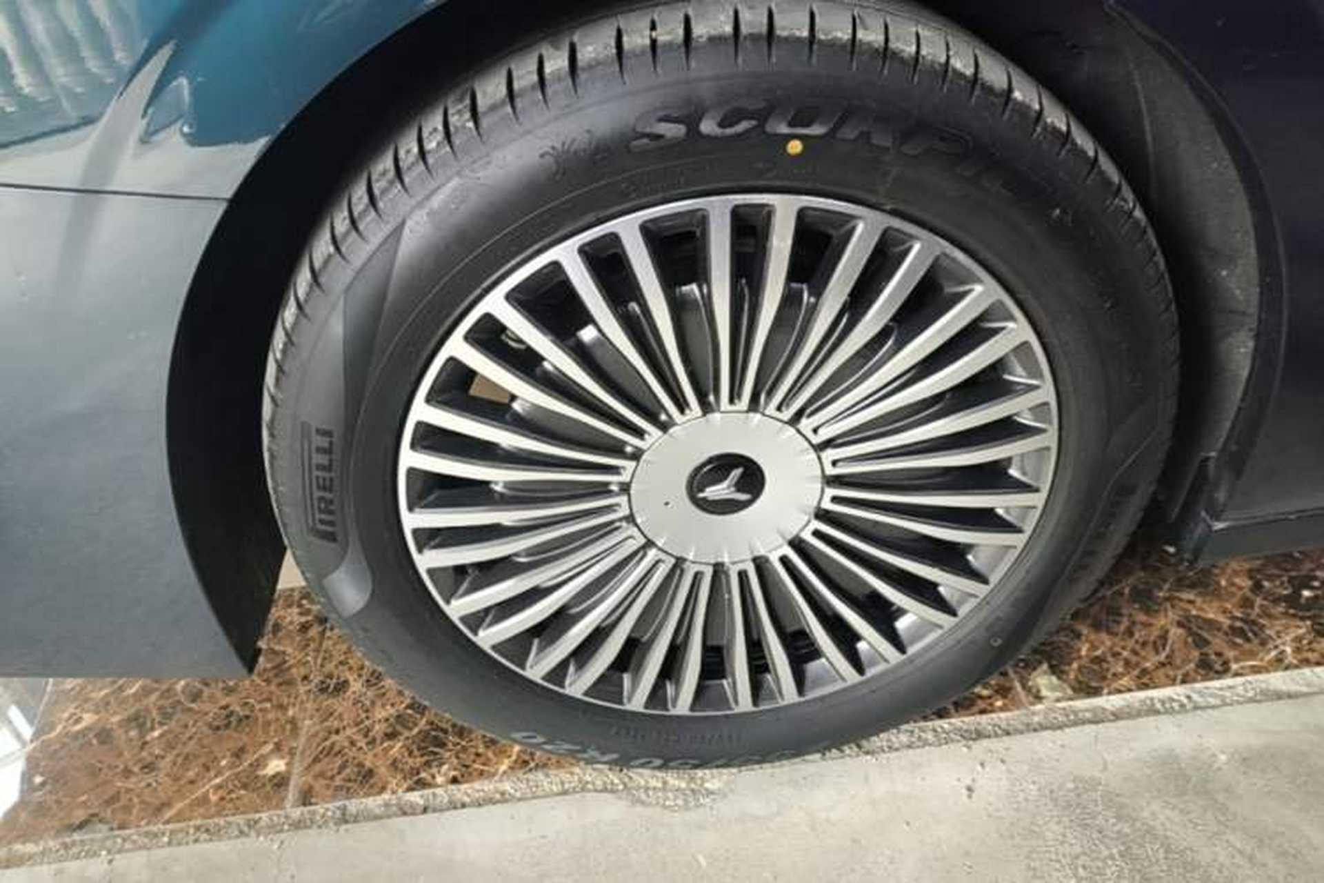 Used VOYAH Dream 2025 PHEV Four-Wheel-Drive Flagship Kunpeng Edition Right Rear Wheel Hub