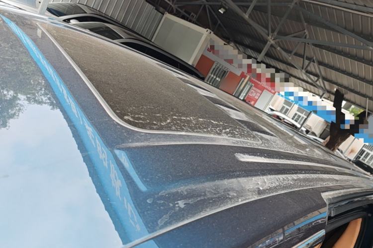 Used VOYAH Dream 2025 PHEV Four-Wheel-Drive Flagship Kunpeng Edition Roof