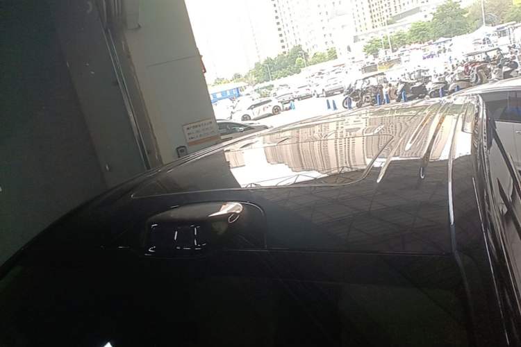 Used VOYAH Dream 2025 PHEV Four-Wheel Drive Prestige Qiankun Edition Roof