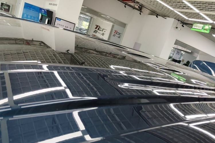 Used VOYAH Dream 2025 PHEV Four-Wheel-Drive Flagship Kunpeng Edition Roof