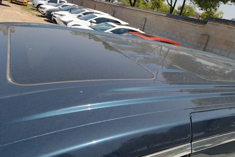 Used VOYAH Dream 2025 PHEV Four-Wheel-Drive Flagship Kunpeng Edition Roof