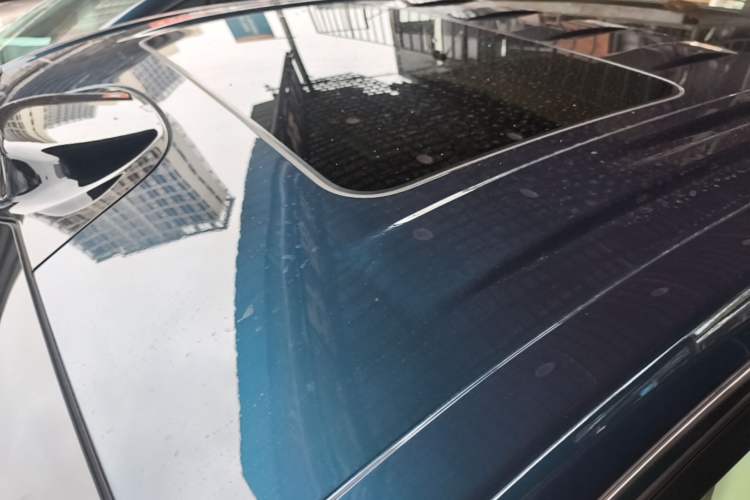 Used VOYAH Dream 2025 PHEV Four-Wheel-Drive Flagship Version – Qiankun Edition Roof