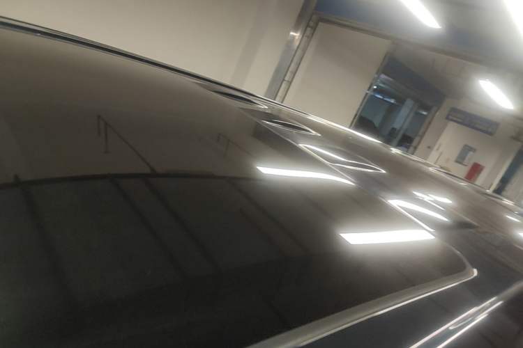 Used VOYAH Dream 2025 PHEV Four-Wheel-Drive Flagship Kunpeng Edition Roof