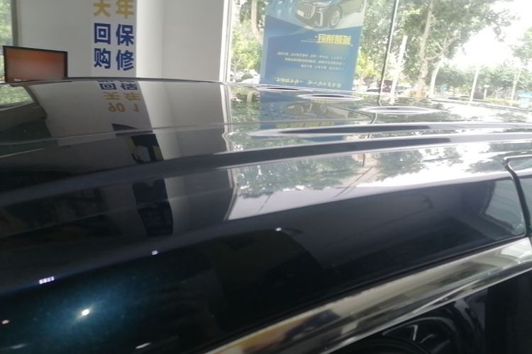 Used VOYAH Dream 2025 PHEV Four-Wheel-Drive Flagship Kunpeng Edition Roof