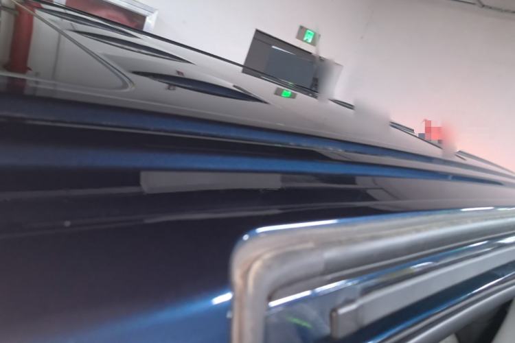 Used VOYAH Dream 2025 PHEV Four-Wheel-Drive Flagship Kunpeng Edition Roof