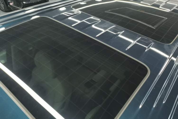 Used VOYAH Dream 2025 PHEV Four-Wheel Drive Prestige Qiankun Edition Roof