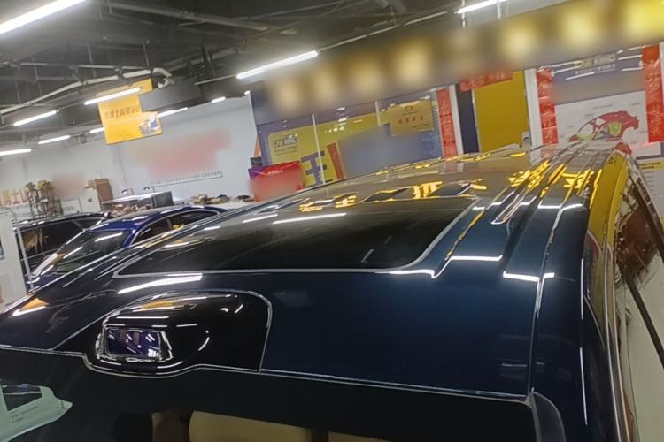 Used VOYAH Dream 2025 PHEV Four-Wheel Drive Prestige Qiankun Edition Roof