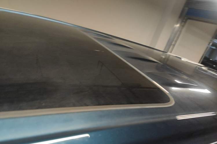 Used VOYAH Dream 2025 PHEV Four-Wheel-Drive Flagship Kunpeng Edition Roof