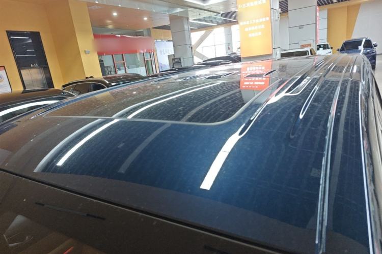 Used VOYAH Dream 2025 PHEV Four-Wheel Drive Prestige Kunpeng Edition Roof