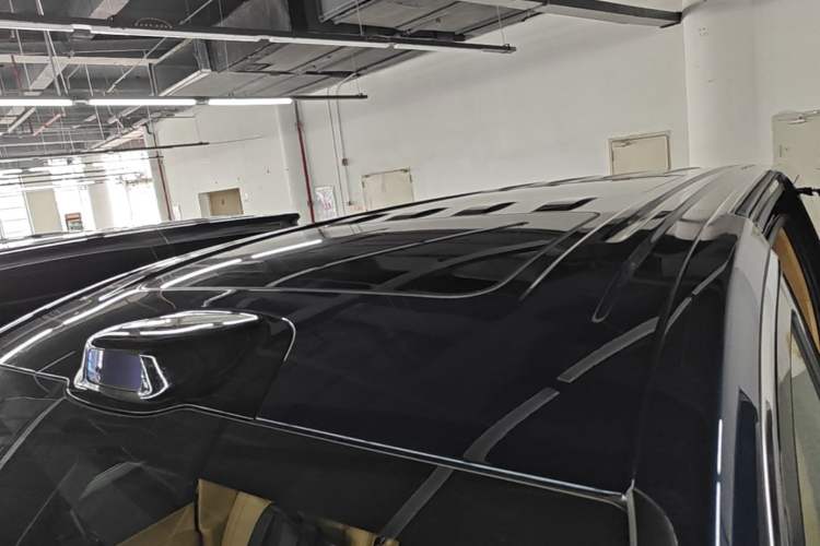 Used VOYAH Dream 2025 PHEV Four-Wheel Drive Prestige Qiankun Edition Roof