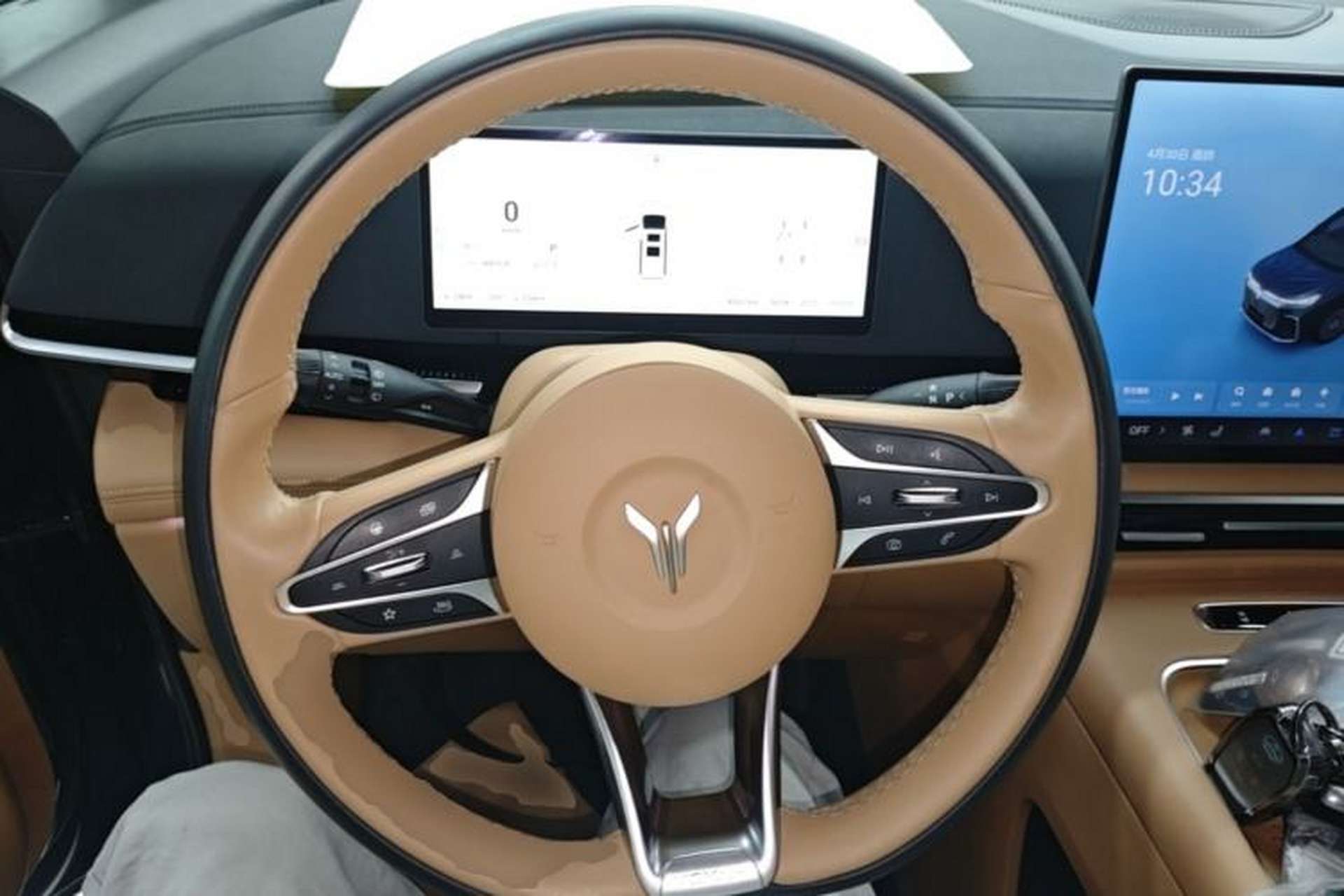 Used VOYAH Dream 2025 PHEV Four-Wheel-Drive Flagship Kunpeng Edition Steering Wheel