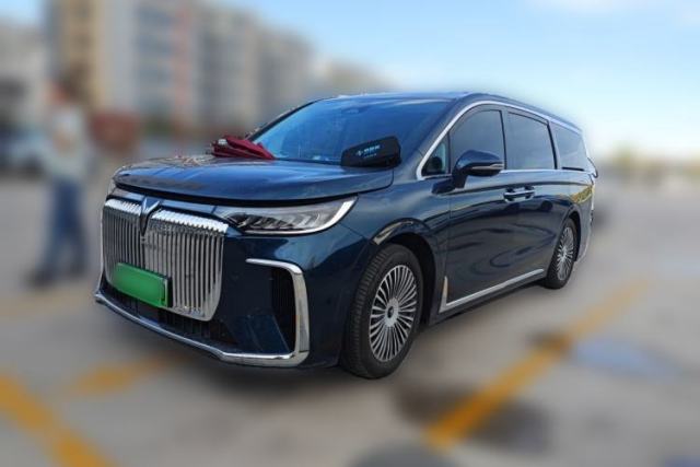 Used VOYAH Dream 2025 PHEV Four-Wheel Drive Prestige Kunpeng Edition