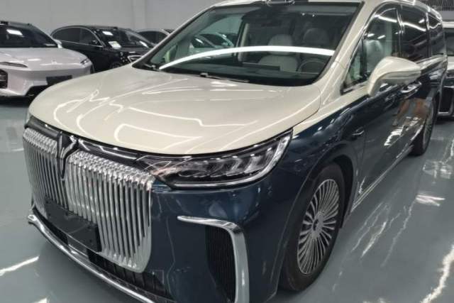 Used VOYAH Dream 2025 PHEV Four-Wheel-Drive Flagship Version – Qiankun Edition