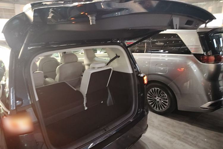 Used VOYAH Dream 2025 PHEV Four-Wheel-Drive Flagship Kunpeng Edition Trunk