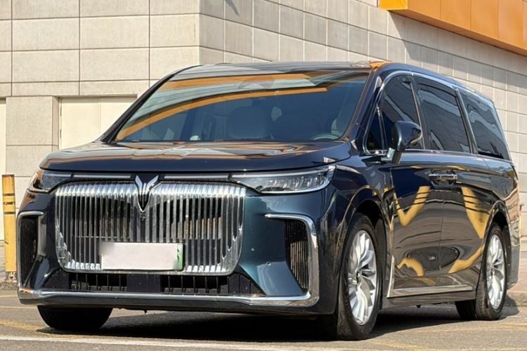 VOYAH Dream 2025 PHEV Four-Wheel-Drive Flagship Kunpeng Edition