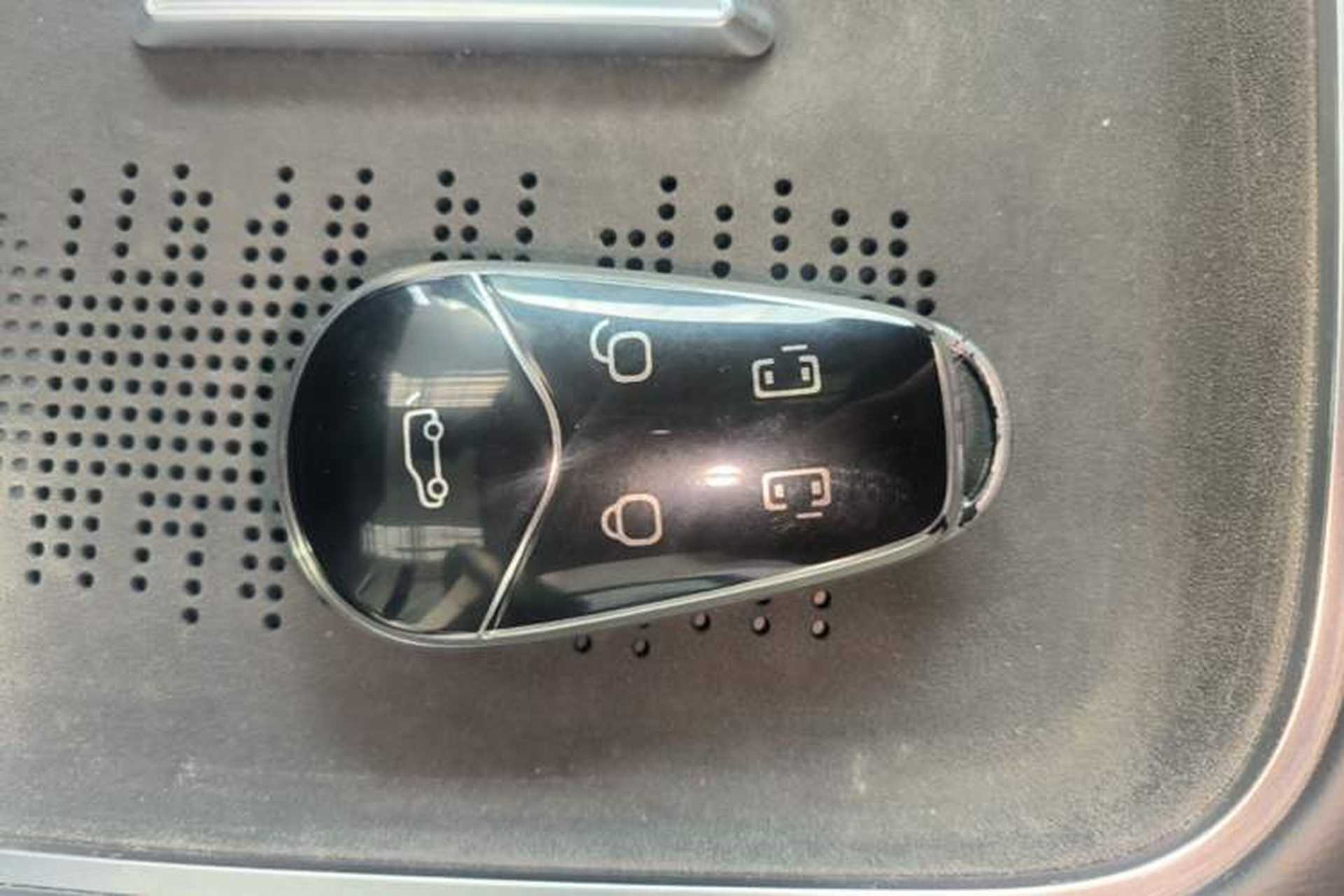 Used VOYAH Dream 2025 PHEV Four-Wheel-Drive Flagship Kunpeng Edition Vehicle Key