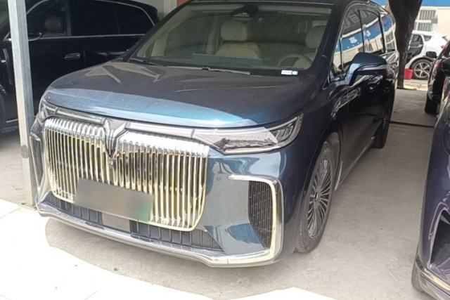 Used VOYAH Dream 2025 PHEV Four-Wheel-Drive Flagship Kunpeng Edition