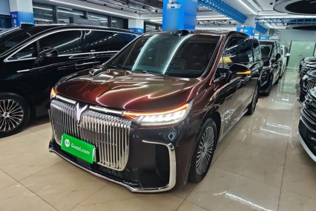 Used VOYAH Dream 2025 PHEV Four-Wheel-Drive Flagship Version – Qiankun Edition